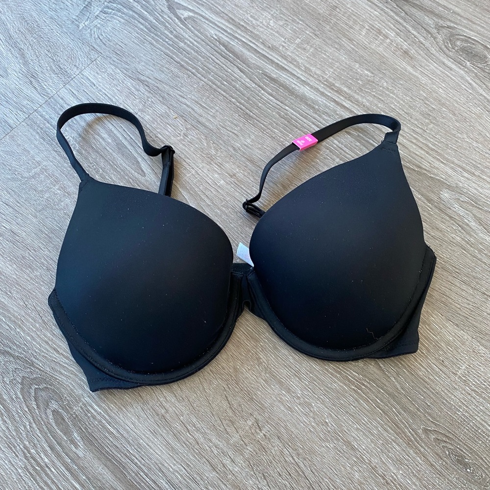 NWT VS Pink push up bra